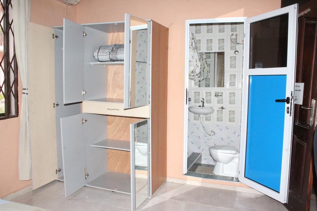 Negolodge Accra Bagian luar foto