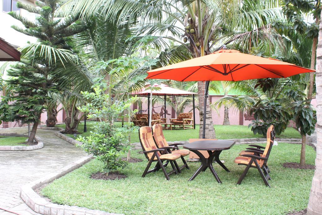 Negolodge Accra Bagian luar foto