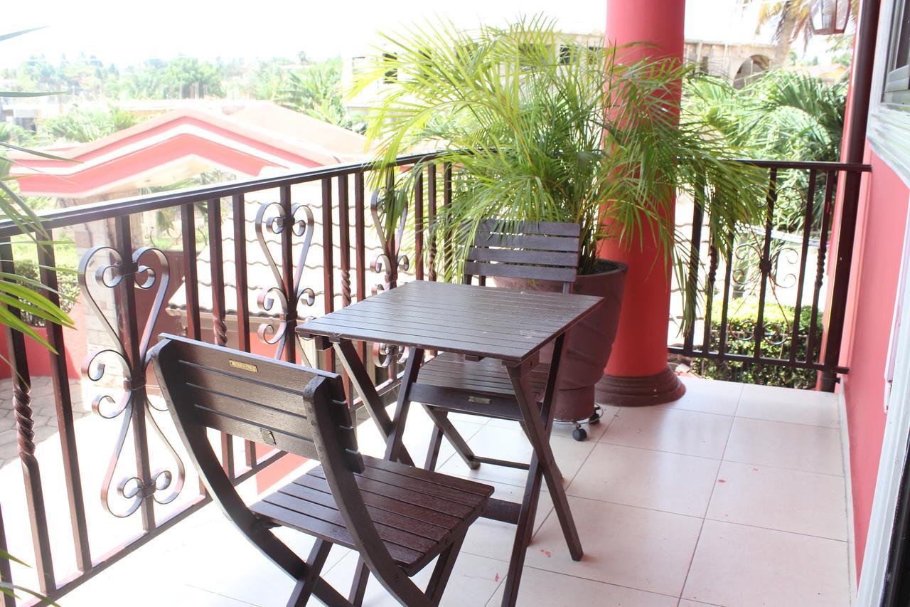 Negolodge Accra Bagian luar foto