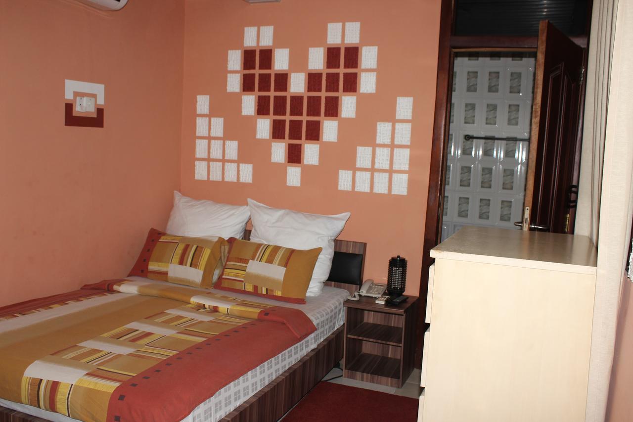 Negolodge Accra Bagian luar foto