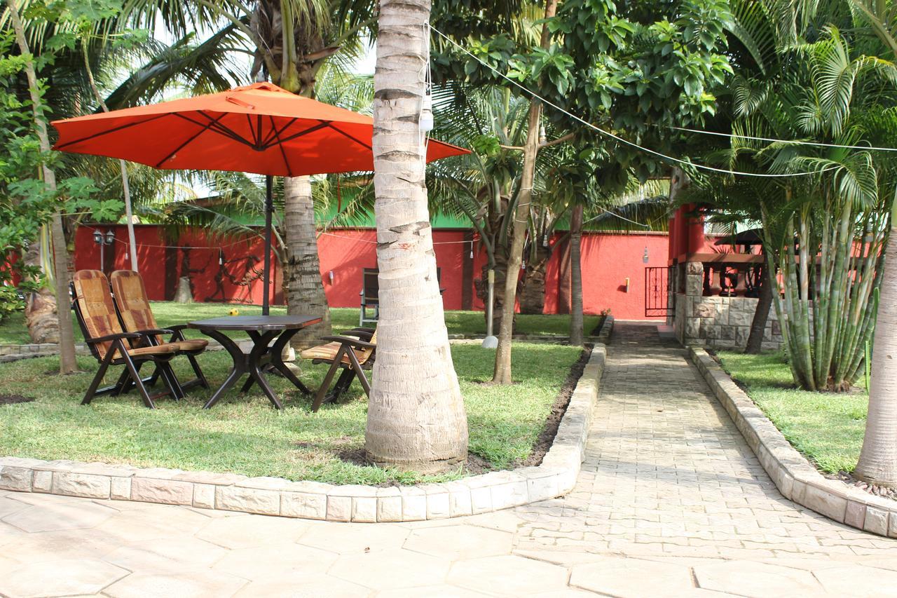 Negolodge Accra Bagian luar foto